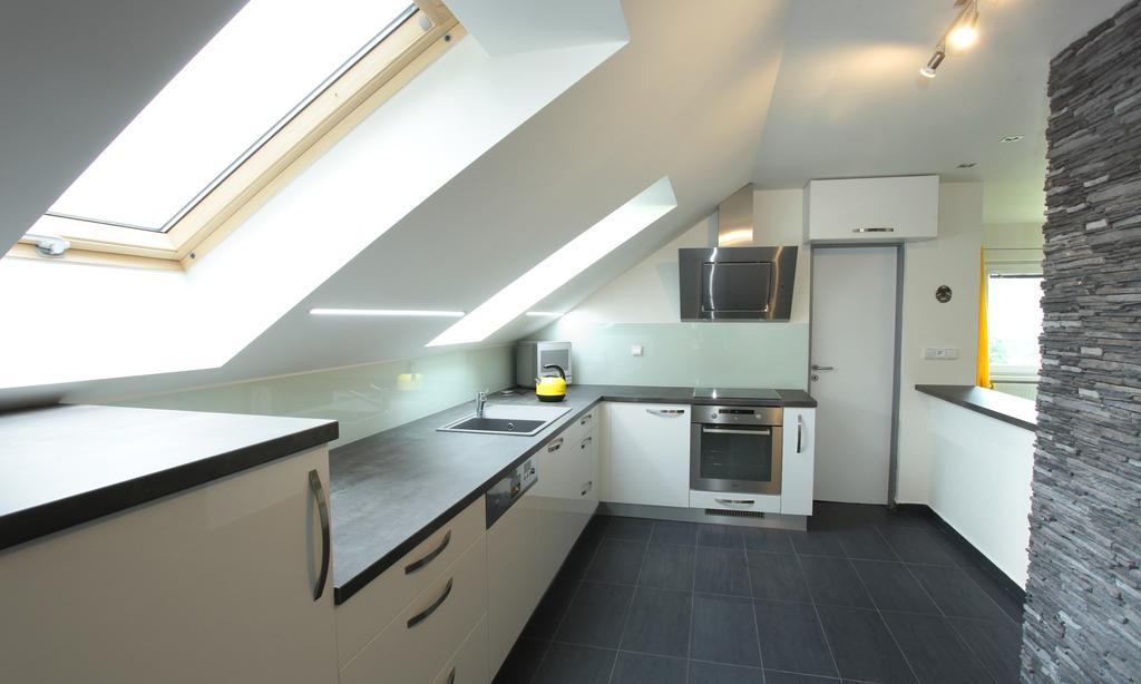 Apartman Pod Skalou V Ceskem Raji Besedice Exterior photo