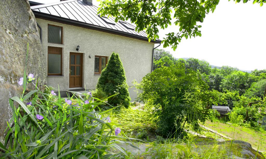 Apartman Pod Skalou V Ceskem Raji Besedice Exterior photo