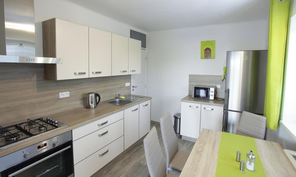 Apartman Pod Skalou V Ceskem Raji Besedice Exterior photo