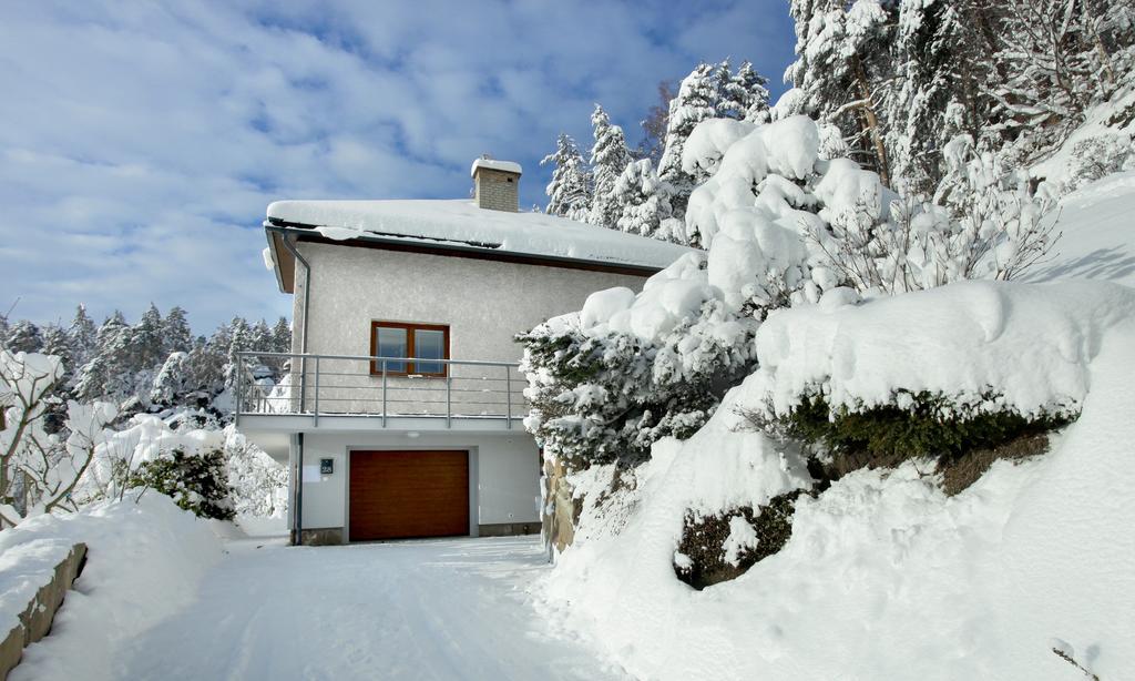 Apartman Pod Skalou V Ceskem Raji Besedice Exterior photo