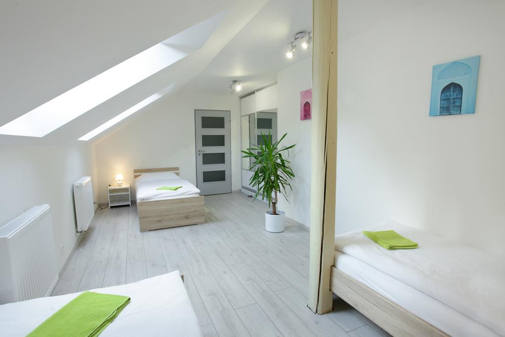 Apartman Pod Skalou V Ceskem Raji Besedice Exterior photo