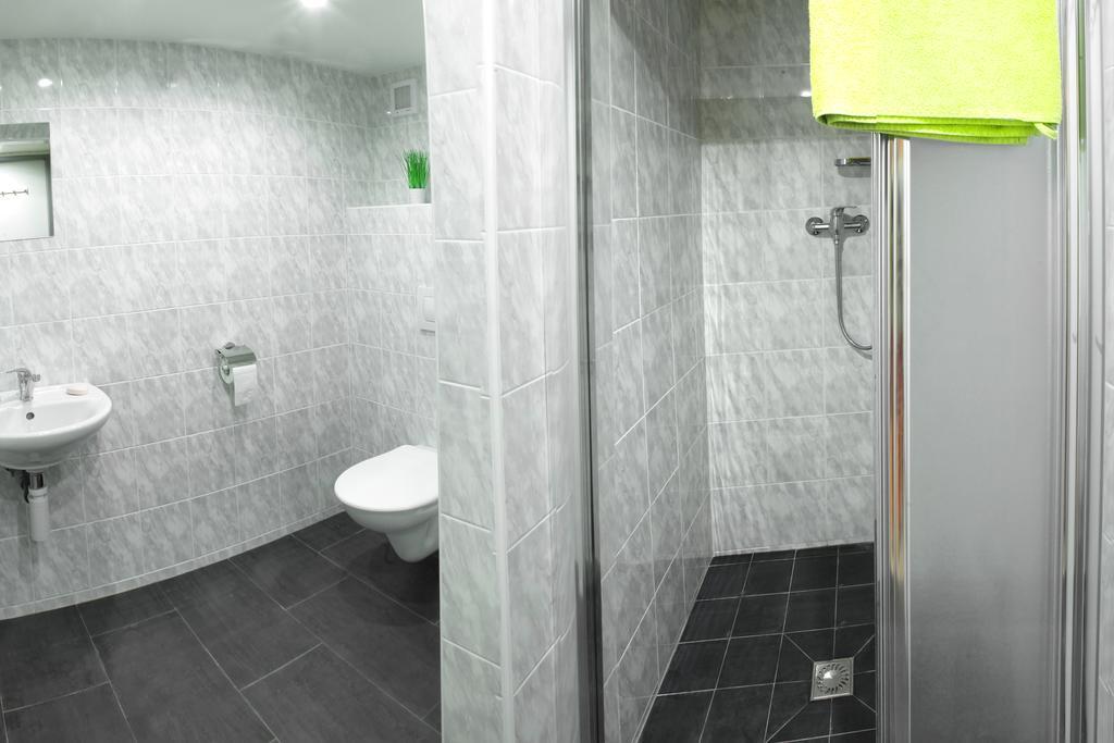 Apartman Pod Skalou V Ceskem Raji Besedice Exterior photo
